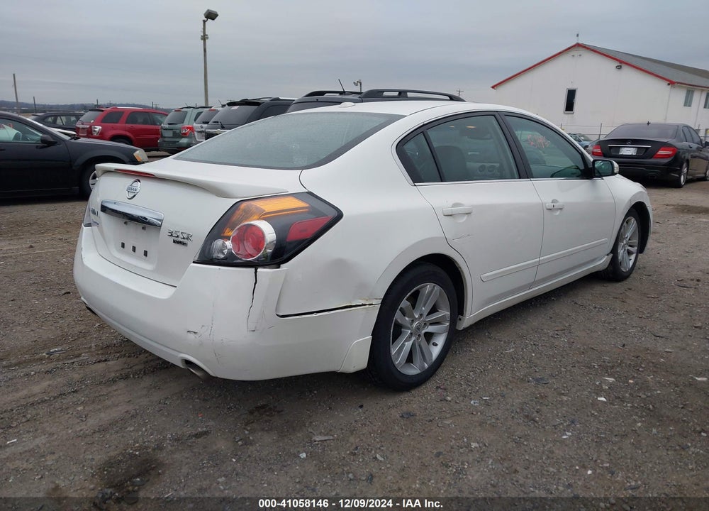2012 NISSAN ALTIMA 3.5 SR VIN: 1N4BL2AP2CN401621