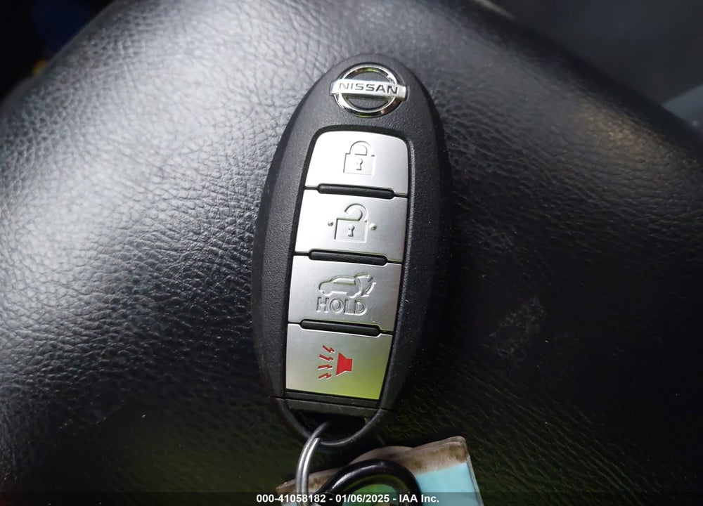 2016 NISSAN ROGUE SV VIN: JN8AT2MV2GW135926
