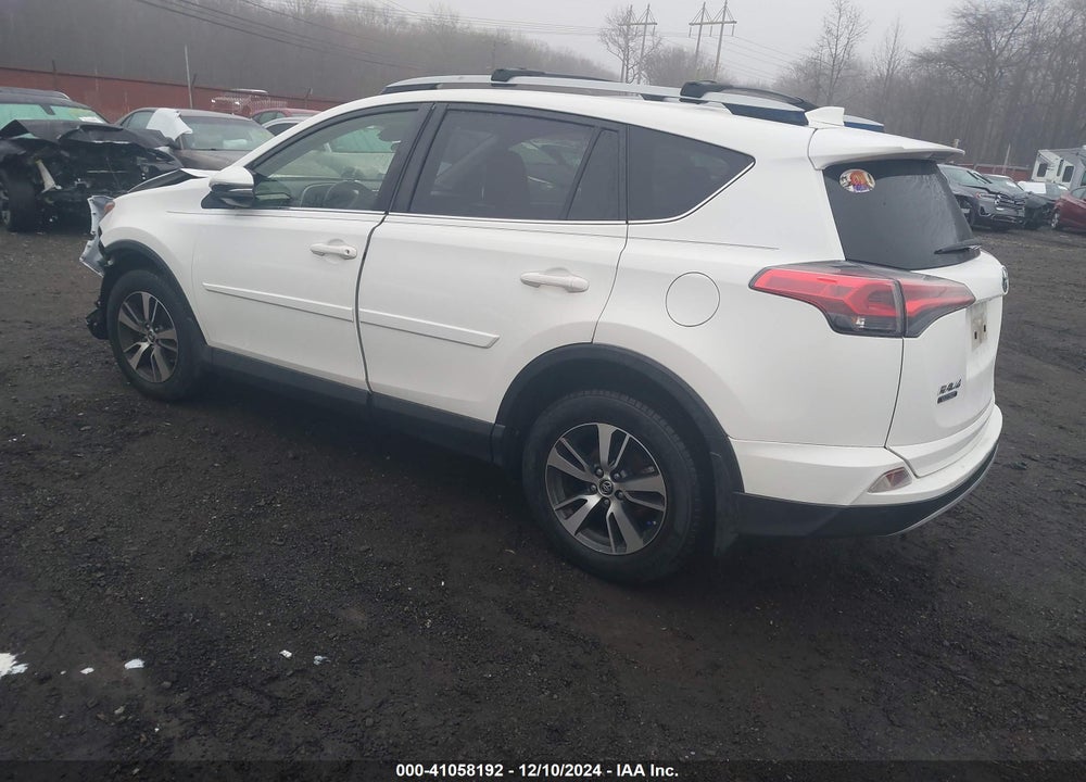 2017 TOYOTA RAV4 XLE VIN: JTMRFREV9HJ706436
