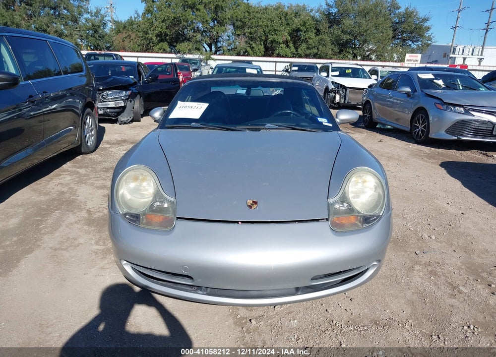 2000 PORSCHE 911 CARRERA /CARRERA 4 VIN: WP0CA2994YS652675