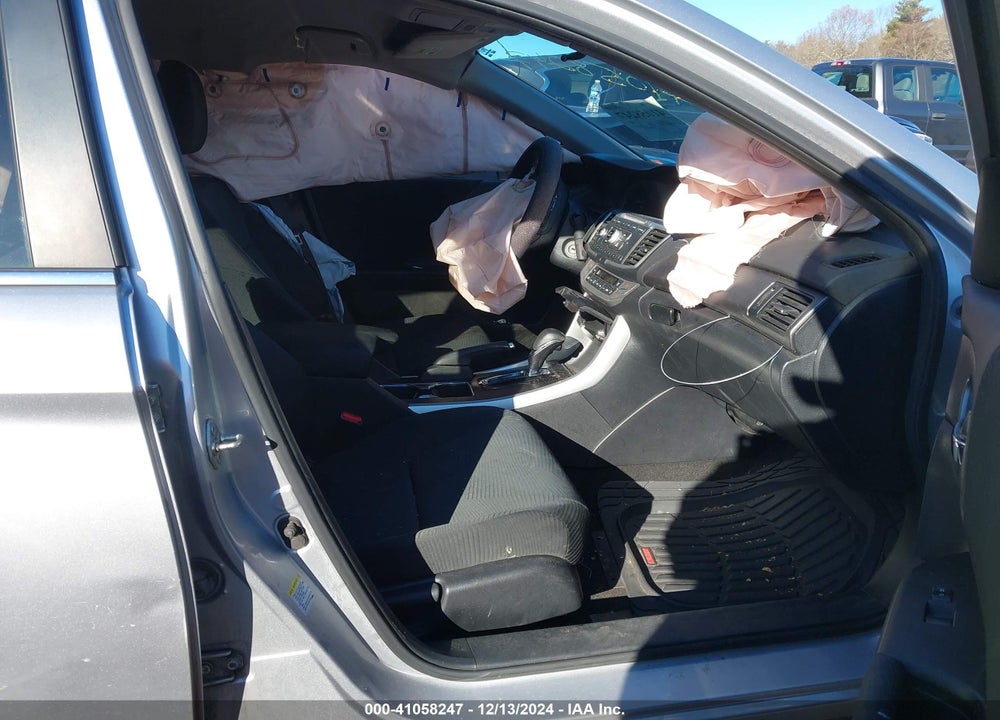 2014 HONDA ACCORD LX VIN: 1HGCR2F32EA110695