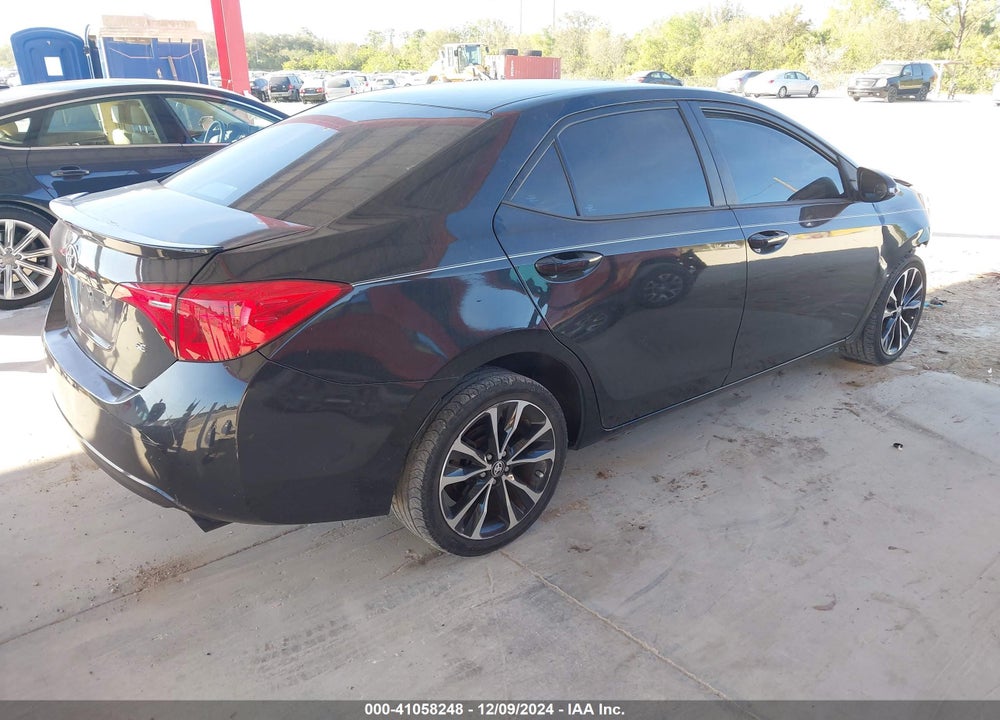 2018 TOYOTA COROLLA SE VIN: 5YFBURHE1JP839728