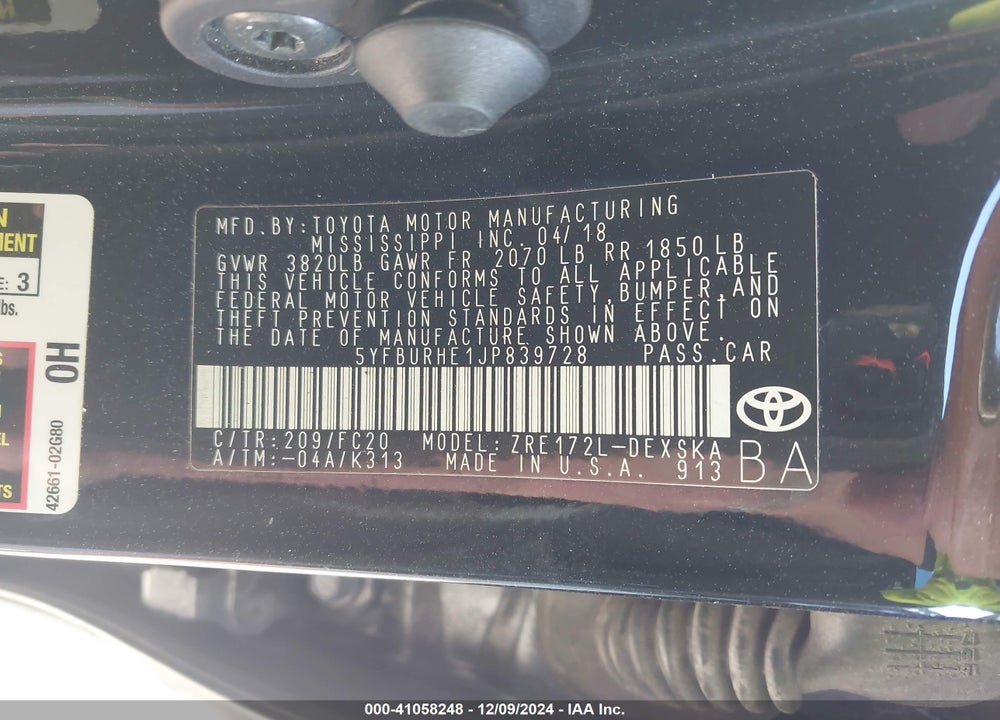 2018 TOYOTA COROLLA SE VIN: 5YFBURHE1JP839728
