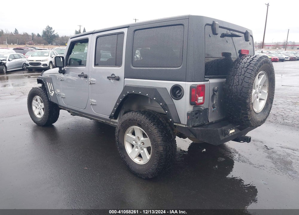 2014 JEEP WRANGLER UNLIMITED SAHARA VIN: 1C4HJWEG8EL110499