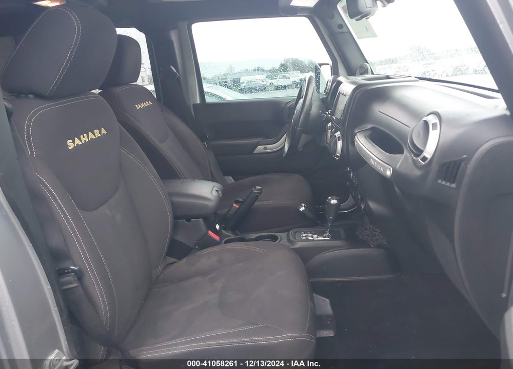 2014 JEEP WRANGLER UNLIMITED SAHARA VIN: 1C4HJWEG8EL110499