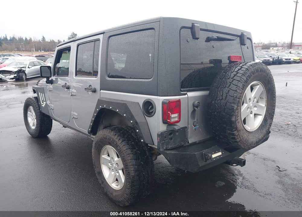 2014 JEEP WRANGLER UNLIMITED SAHARA VIN: 1C4HJWEG8EL110499
