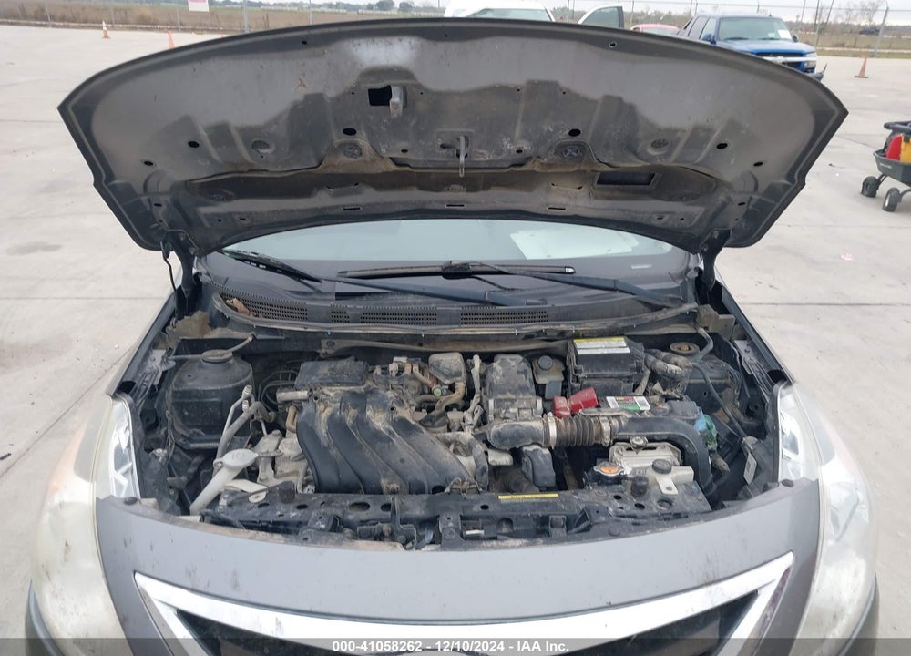 2018 NISSAN VERSA VIN: 3N1CN7AP6JL815636