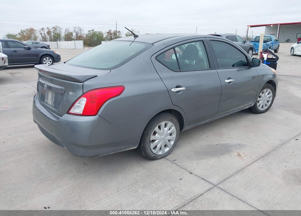 2018 NISSAN VERSA VIN: 3N1CN7AP6JL815636