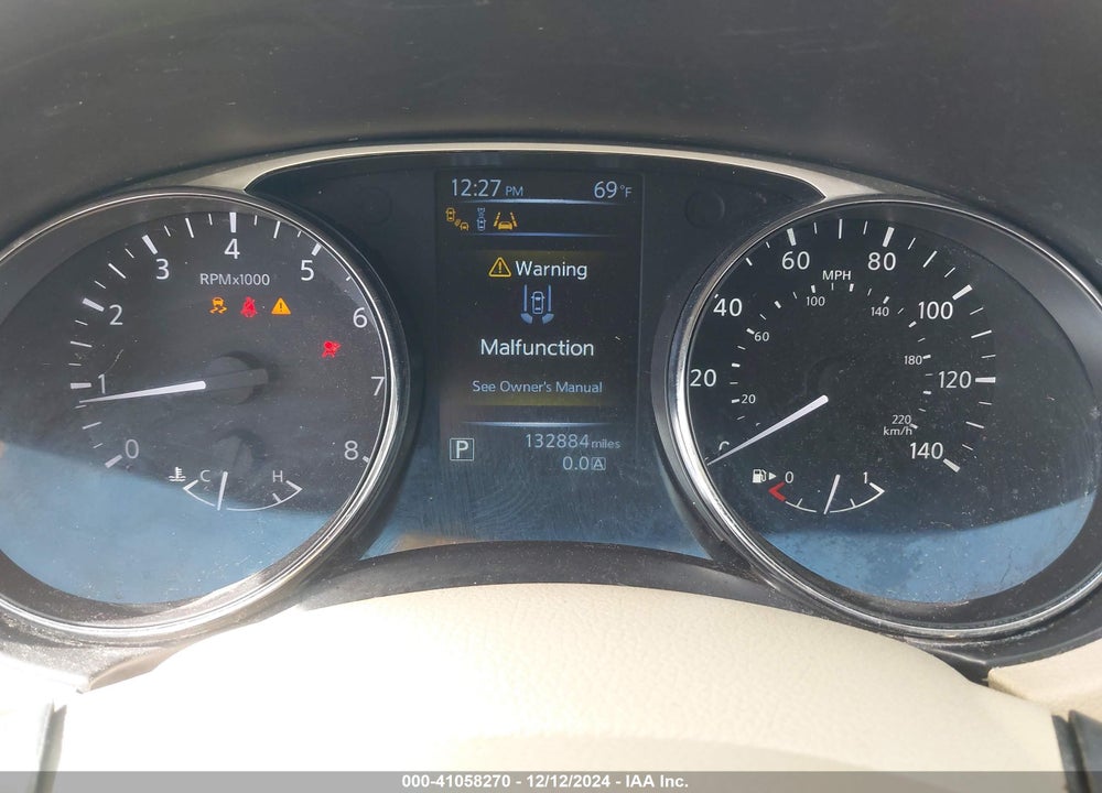 2014 NISSAN ROGUE SL VIN: 5N1AT2MT9EC841053