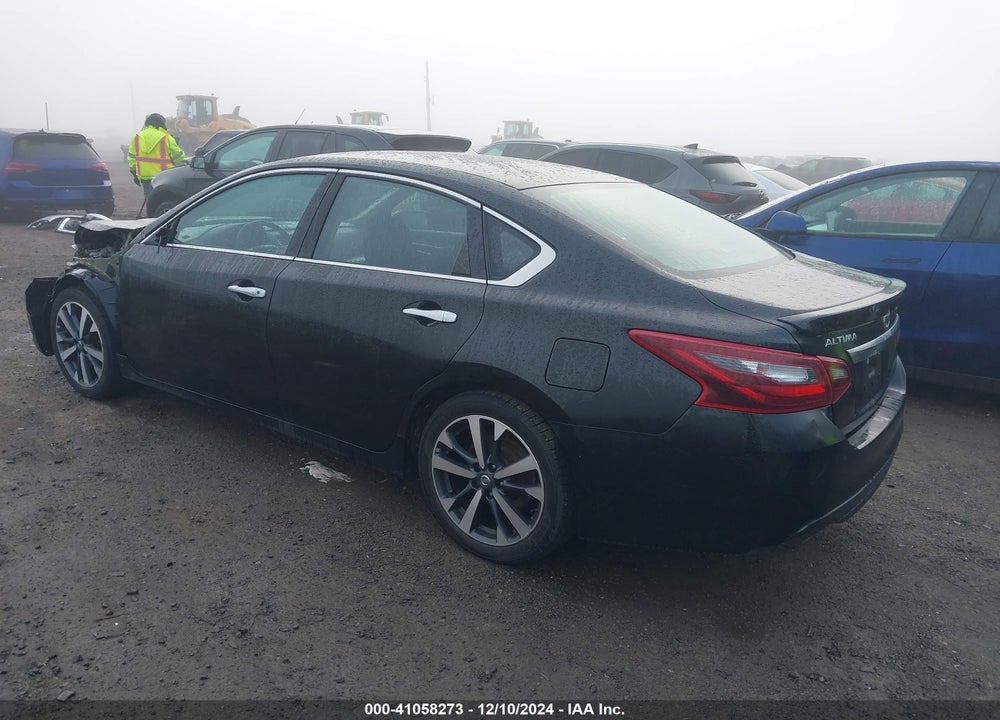2017 NISSAN ALTIMA 3.5 SR VIN: 1N4BL3APXHC193545