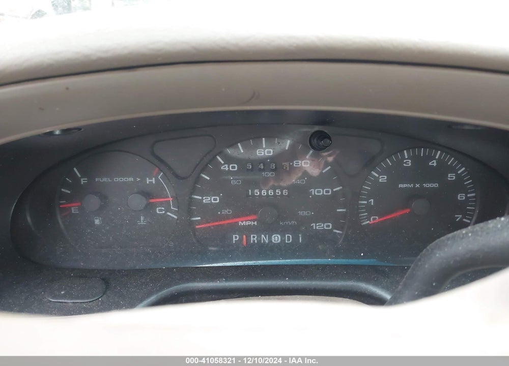 2003 FORD TAURUS SE VIN: 1FAFP53203A158276