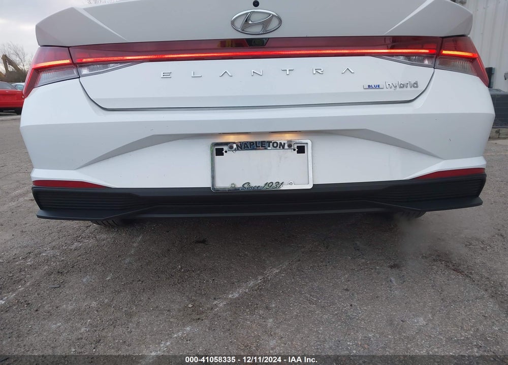 2023 HYUNDAI ELANTRA HYBRID VIN: KMHLM4AJ3PU070882