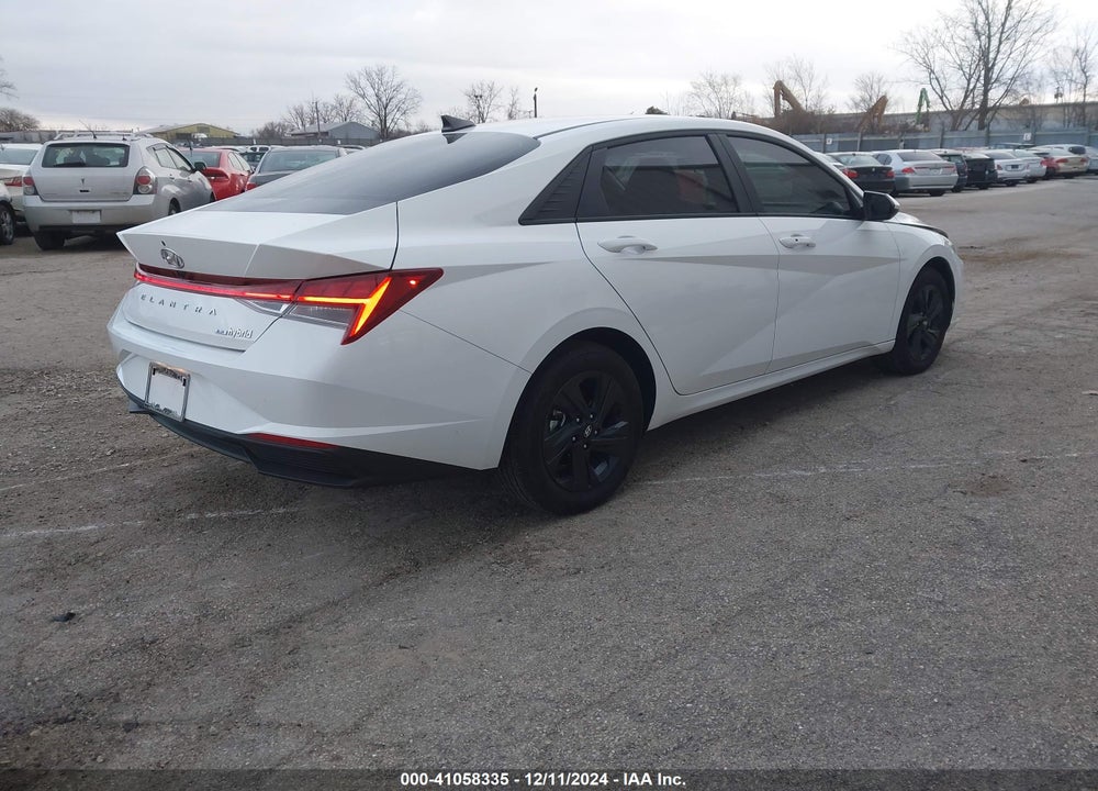 2023 HYUNDAI ELANTRA HYBRID VIN: KMHLM4AJ3PU070882