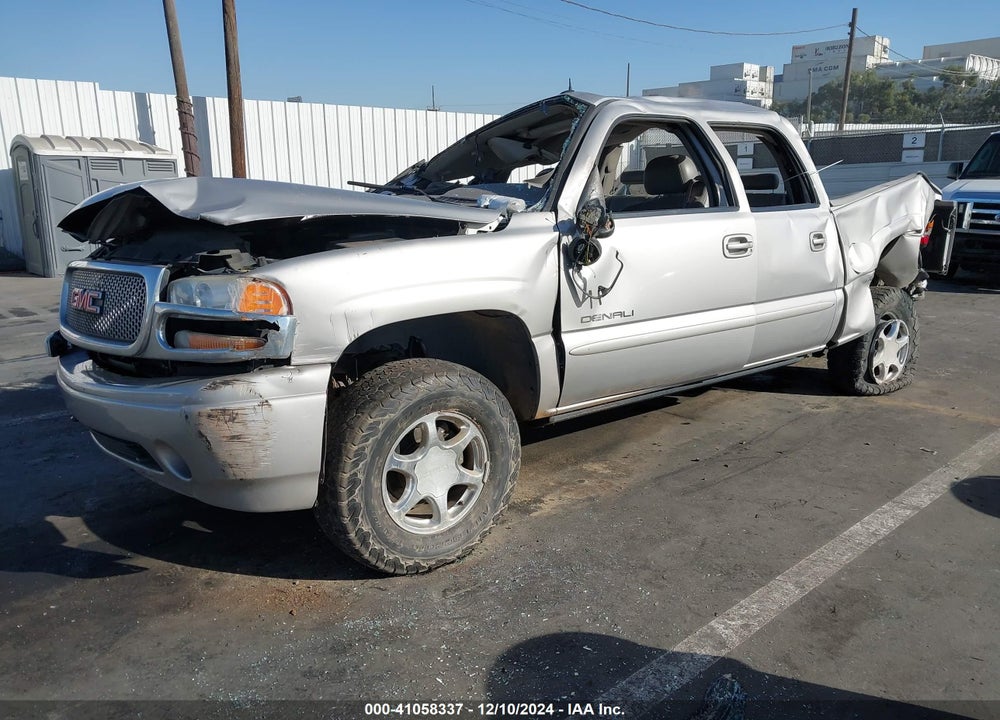2005 GMC SIERRA 1500 DENALI VIN: 2GTEK63N451211577