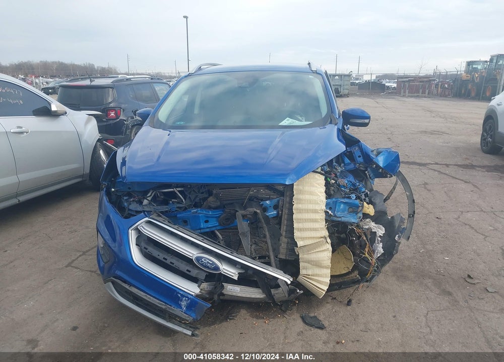 2018 FORD ESCAPE TITANIUM VIN: 1FMCU9J91JUD57292