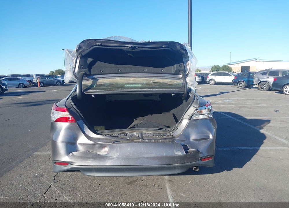 2020 TOYOTA CAMRY LE VIN: 4T1C11AK6LU859702