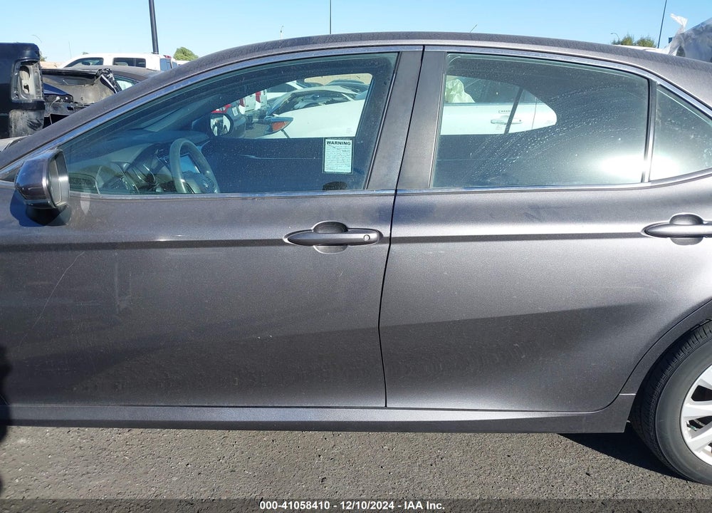 2020 TOYOTA CAMRY LE VIN: 4T1C11AK6LU859702