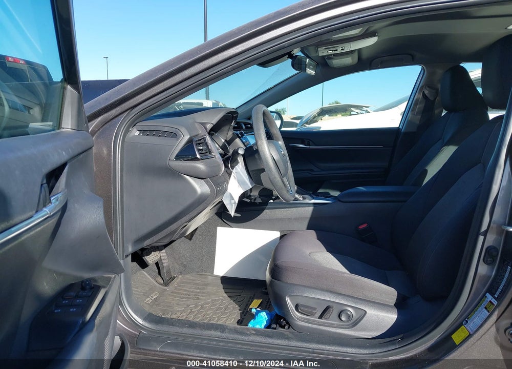 2020 TOYOTA CAMRY LE VIN: 4T1C11AK6LU859702