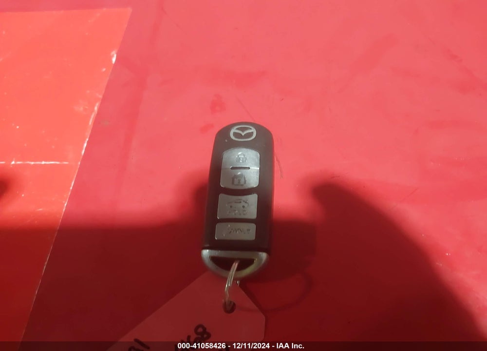 2014 MAZDA 3 I TOURING VIN: JM1BM1V76E1122808
