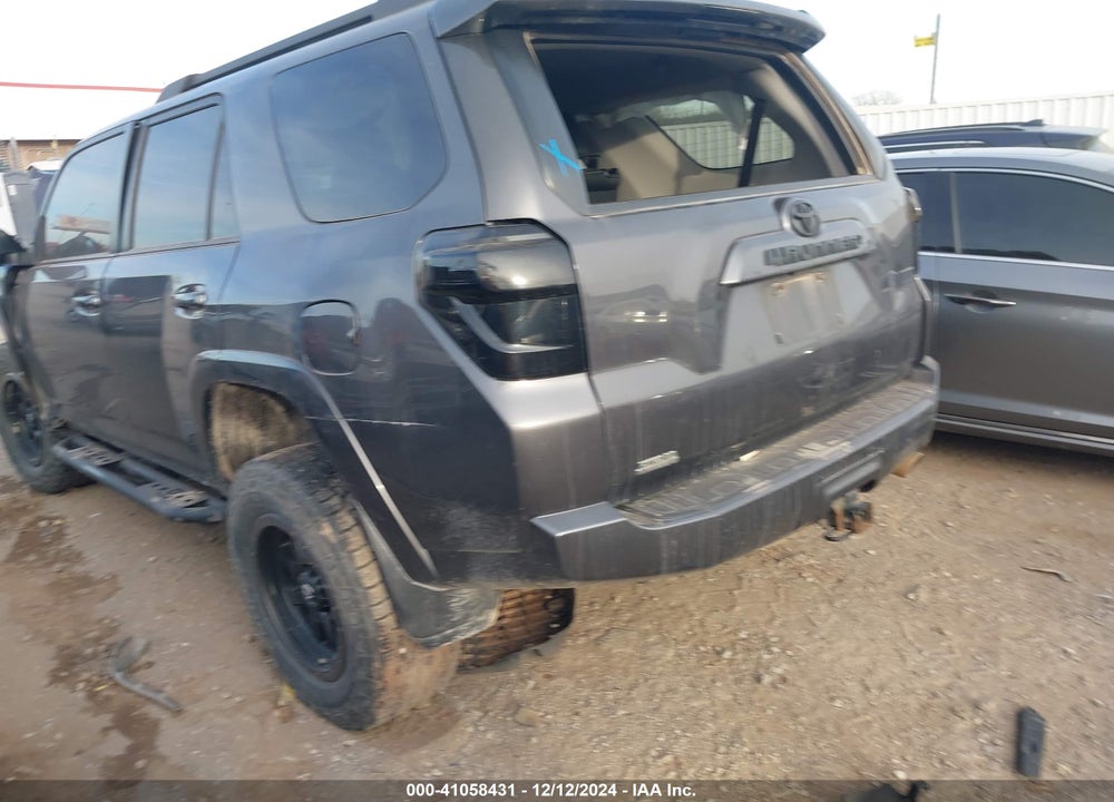2018 TOYOTA 4RUNNER SR5 VIN: JTEBU5JR2J5518795