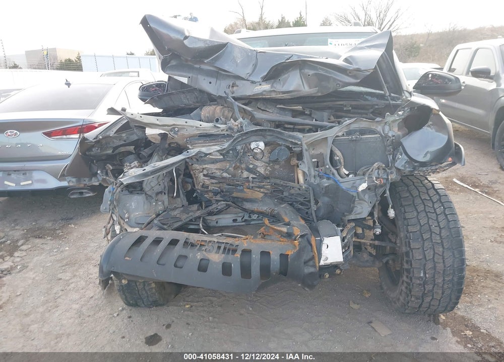 2018 TOYOTA 4RUNNER SR5 VIN: JTEBU5JR2J5518795
