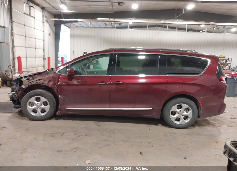 2017 CHRYSLER PACIFICA TOURING L PLUS VIN: 2C4RC1EGXHR510576