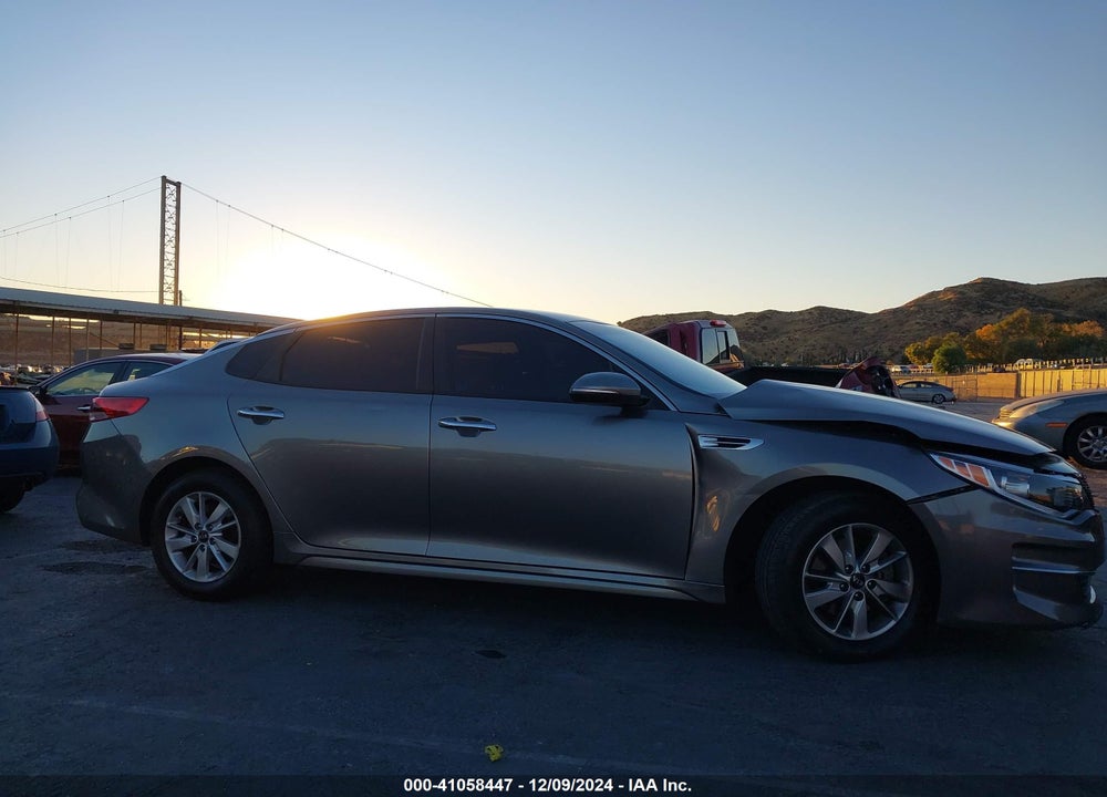 2016 KIA OPTIMA VIN: 5XXGT4L36GG106321