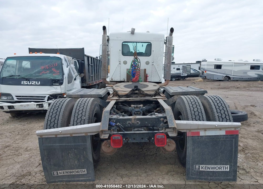 2008 KENWORTH CONSTRUCTION T800 VIN: 1XKDDB9X68J225499