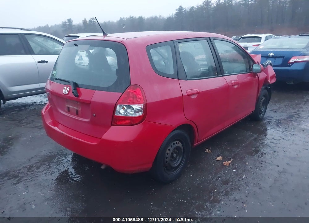 2008 HONDA FIT VIN: JHMGD38488S024539