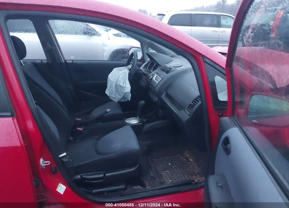 2008 HONDA FIT VIN: JHMGD38488S024539