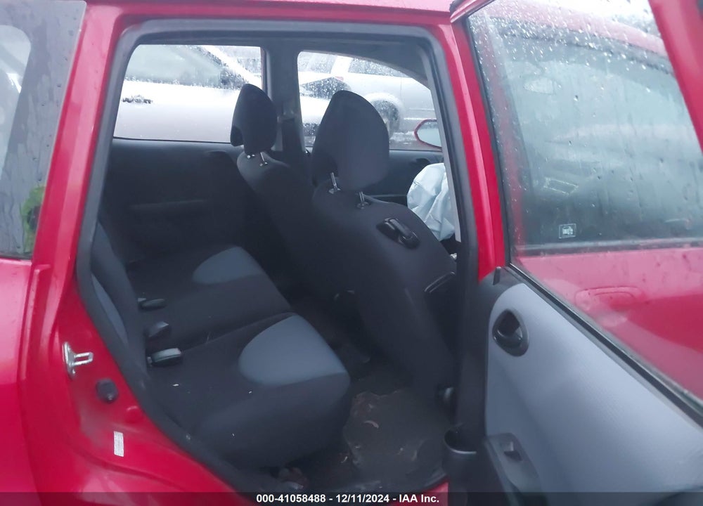 2008 HONDA FIT VIN: JHMGD38488S024539