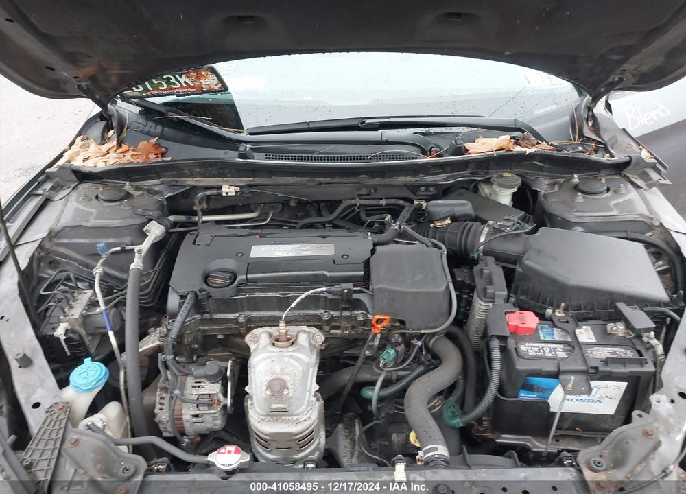2015 HONDA ACCORD LX VIN: 1HGCR2F33FA261479
