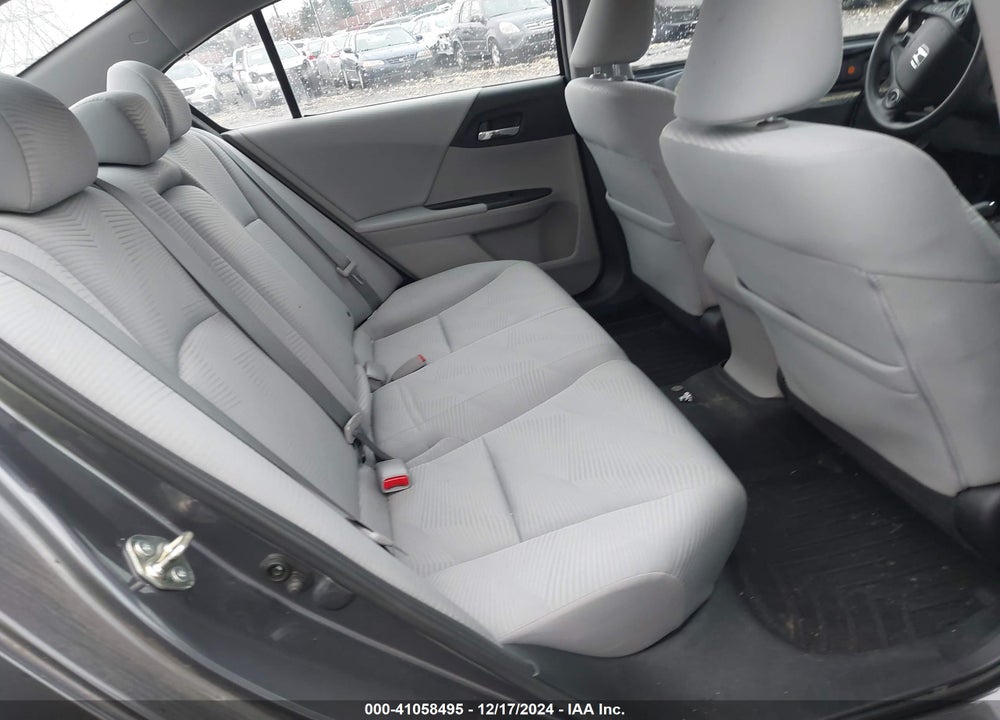 2015 HONDA ACCORD LX VIN: 1HGCR2F33FA261479