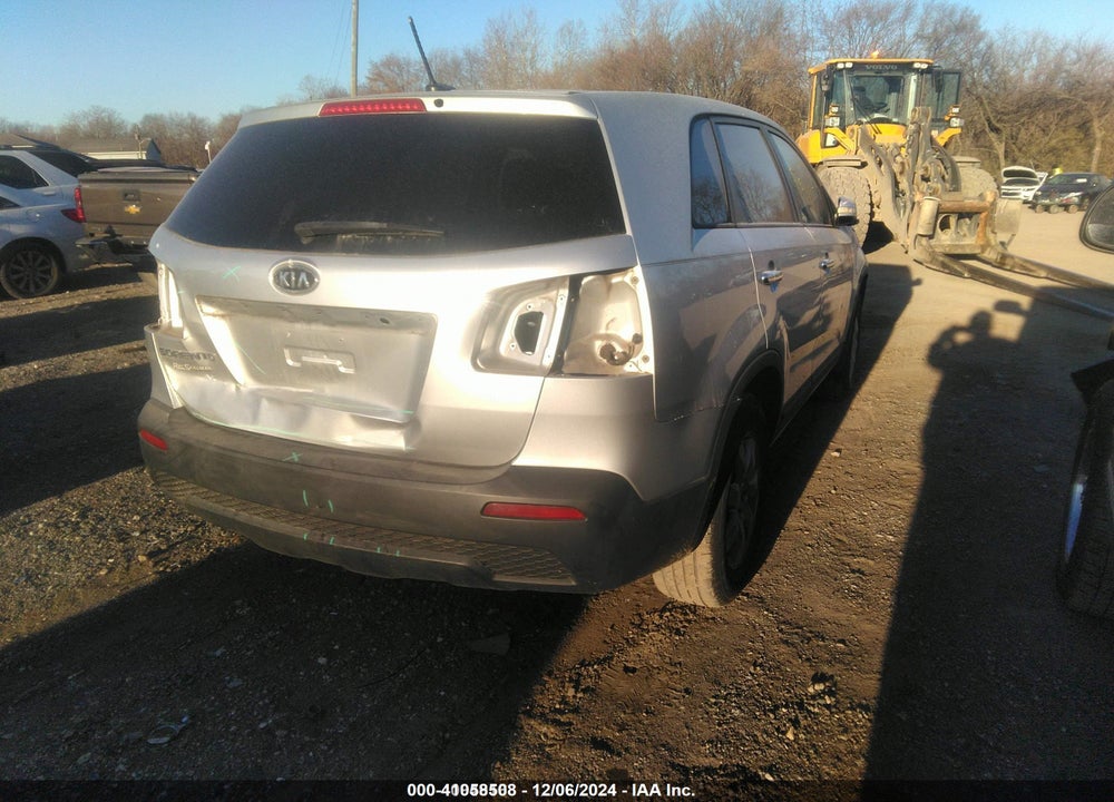 2011 KIA SORENTO LX VIN: 5XYKT3A12BG053594