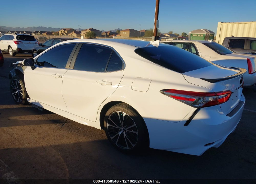 2019 TOYOTA CAMRY SE VIN: 4T1B11HK2KU778826