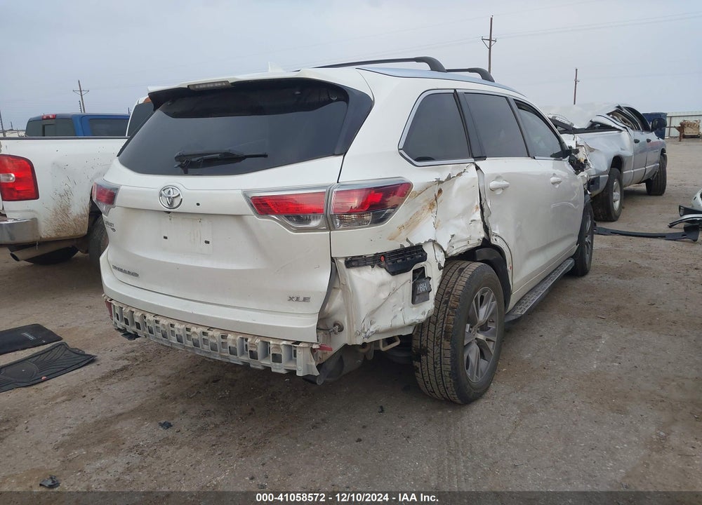 2015 TOYOTA HIGHLANDER XLE V6 VIN: 5TDKKRFH1FS055566