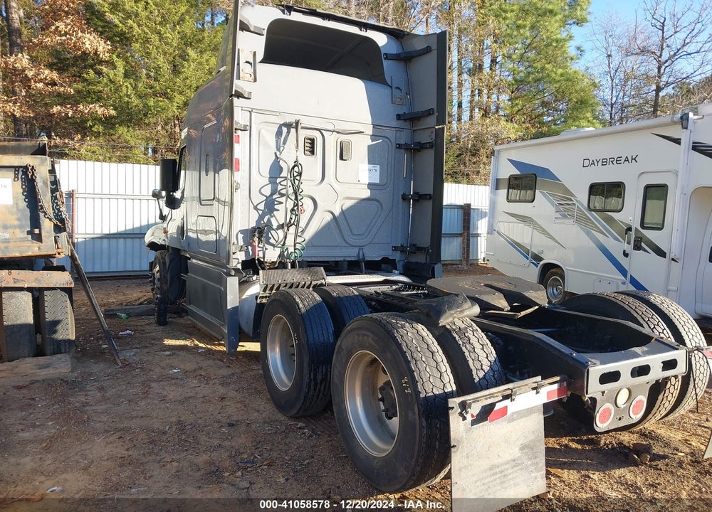 2017 FREIGHTLINER CASCADIA 125 VIN: 3AKJGLBG9HSJA3075