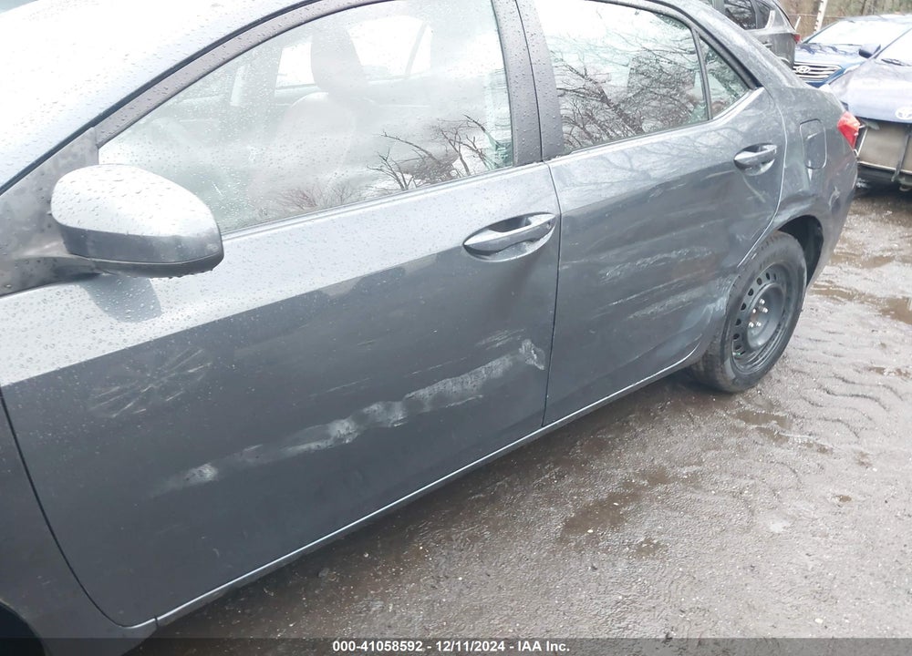 2017 TOYOTA COROLLA LE VIN: 2T1BURHE5HC837474
