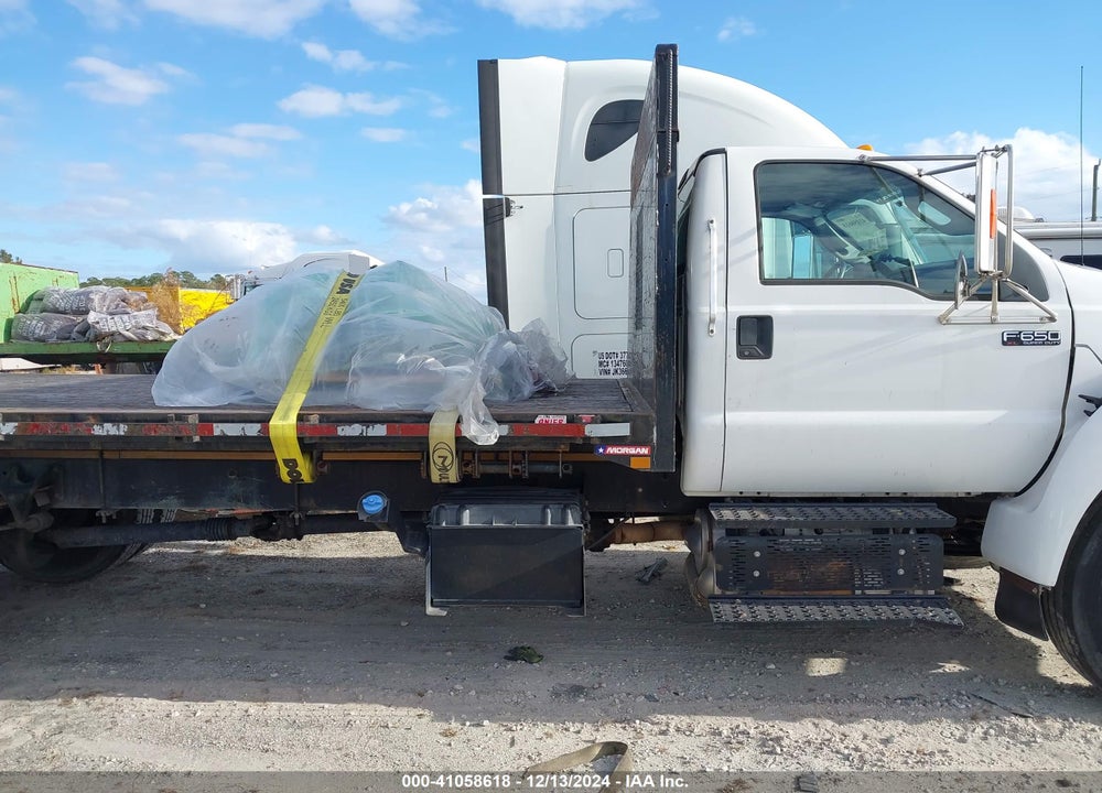 2015 FORD F-650 XL/XLT VIN: 3FRNF6FK8FV658829