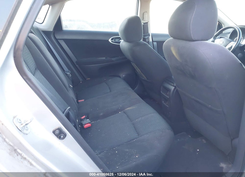 2015 NISSAN SENTRA SR VIN: 3N1AB7AP5FY329443