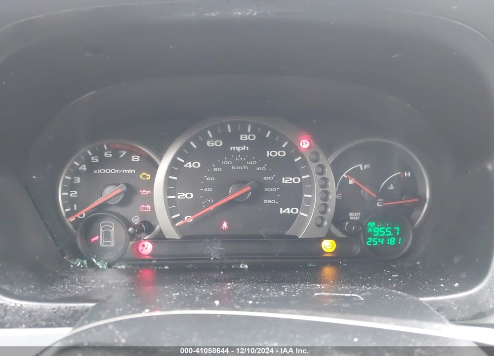 2005 HONDA PILOT EX VIN: 5FNYF18465B000365