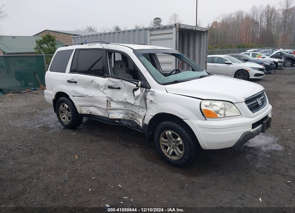 2005 HONDA PILOT EX VIN: 5FNYF18465B000365