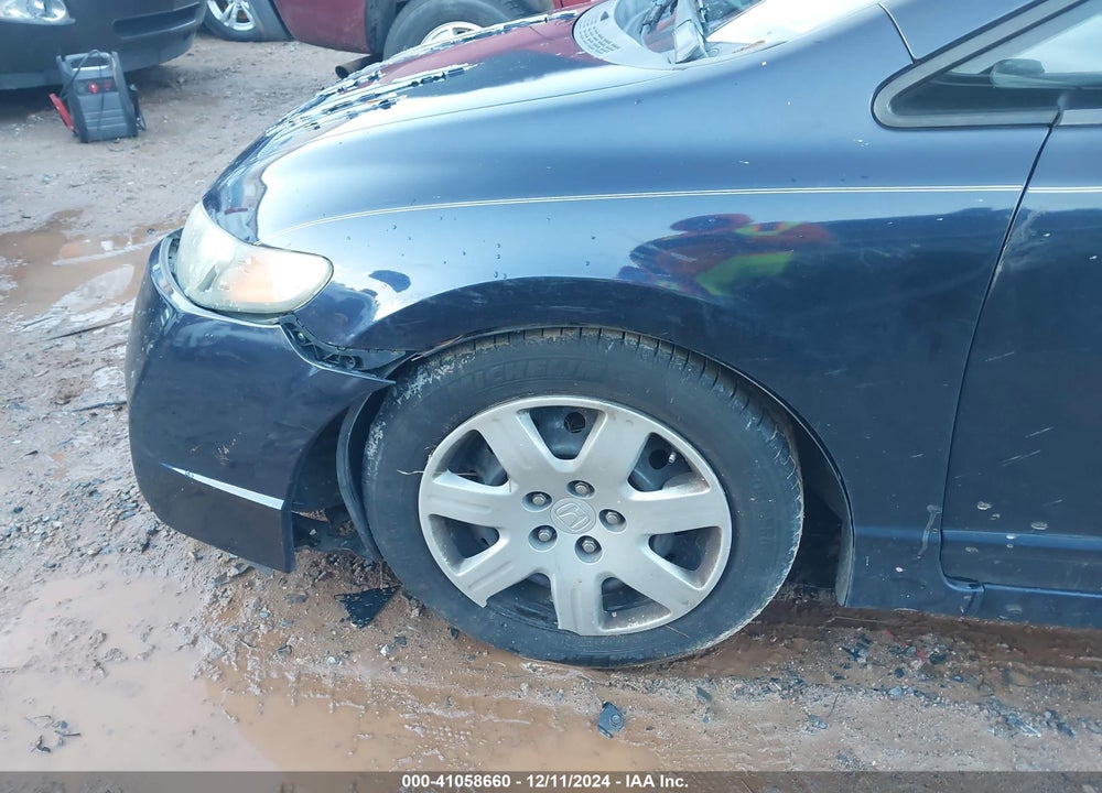 2010 HONDA CIVIC LX VIN: 2HGFA1F55AH566136