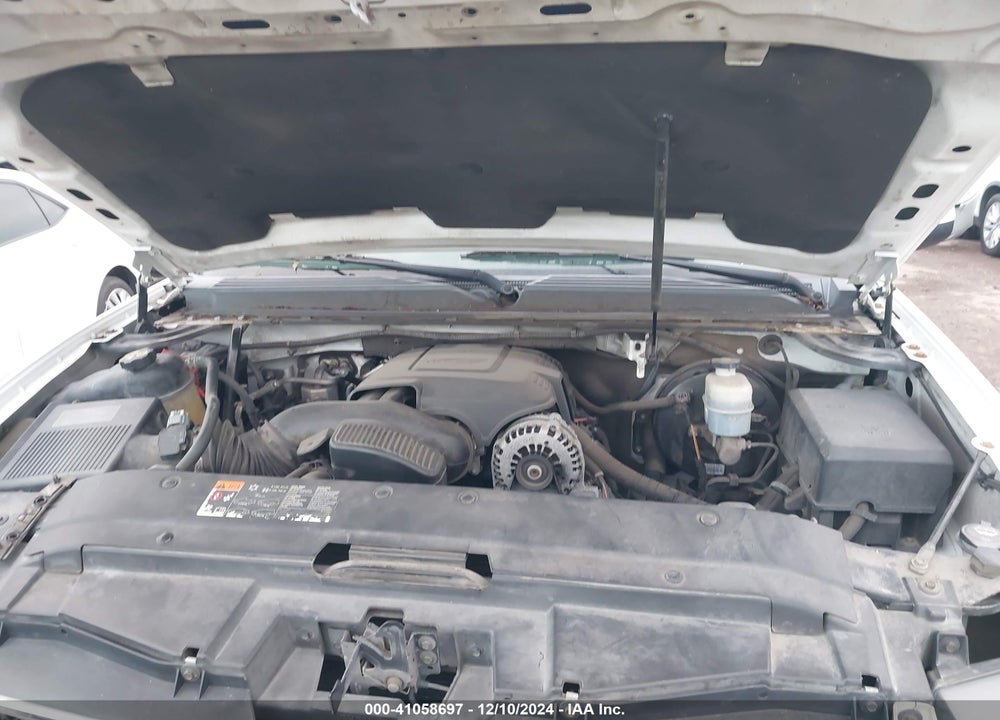2012 CHEVROLET SUBURBAN 1500 LT VIN: 1GNSCJE04CR212129