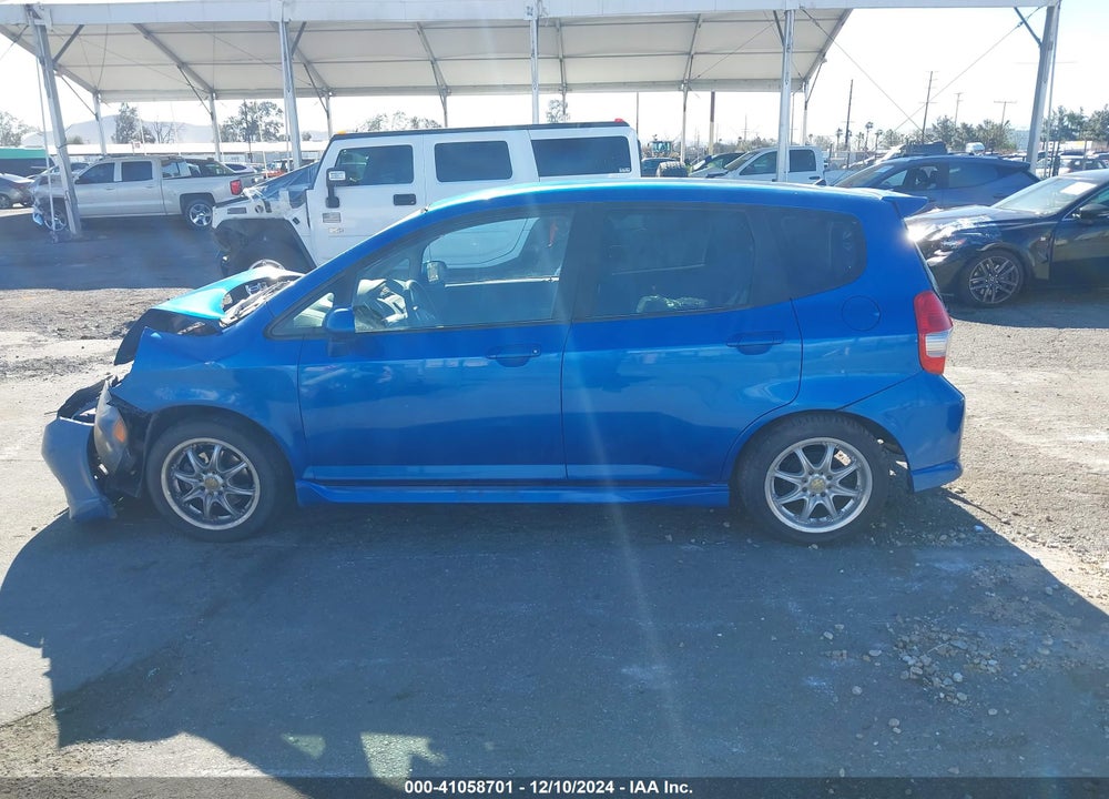 2008 HONDA FIT SPORT VIN: JHMGD38628S032735