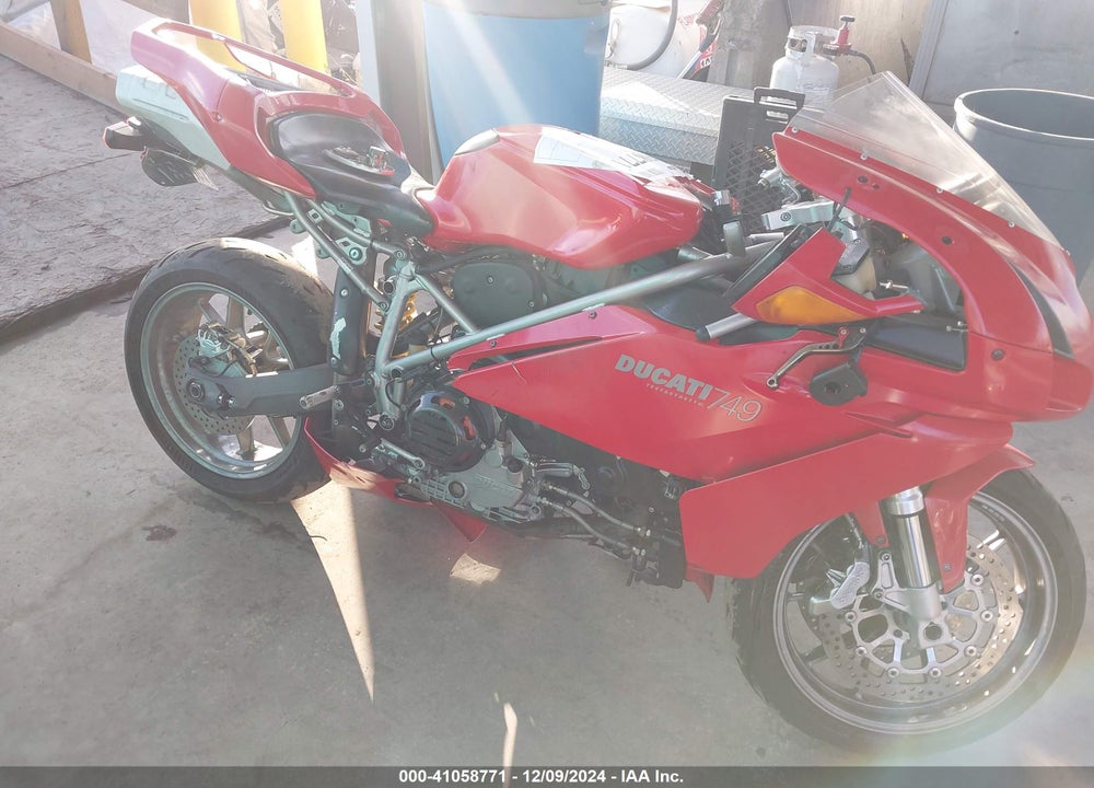 2003 DUCATI 749 BIPOSTO VIN: ZDM1UB3S53B002714