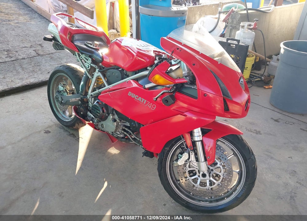 2003 DUCATI 749 BIPOSTO VIN: ZDM1UB3S53B002714