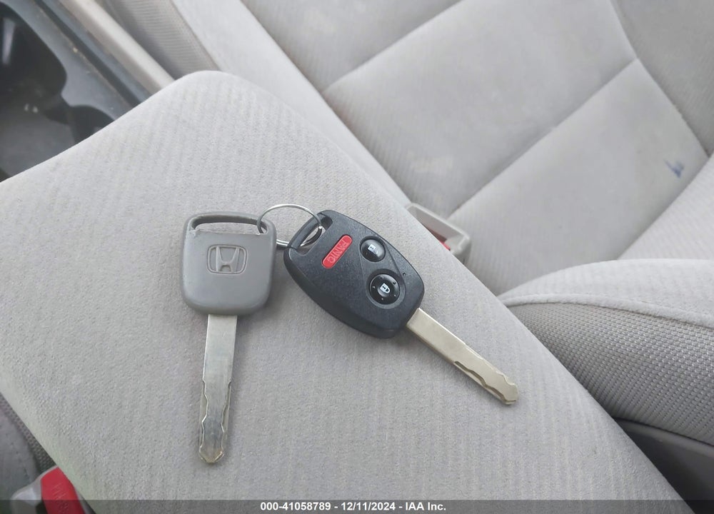 2010 HONDA CIVIC LX VIN: 2HGFA1F55AH579792