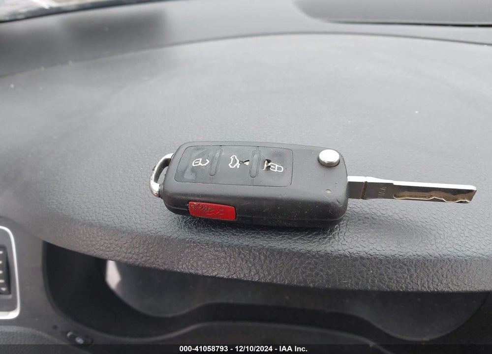 2011 VOLKSWAGEN JETTA 2.5L SEL VIN: 3VWLZ7AJ4BM354653