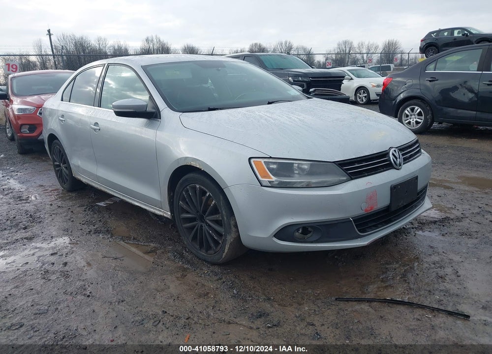2011 VOLKSWAGEN JETTA 2.5L SEL VIN: 3VWLZ7AJ4BM354653